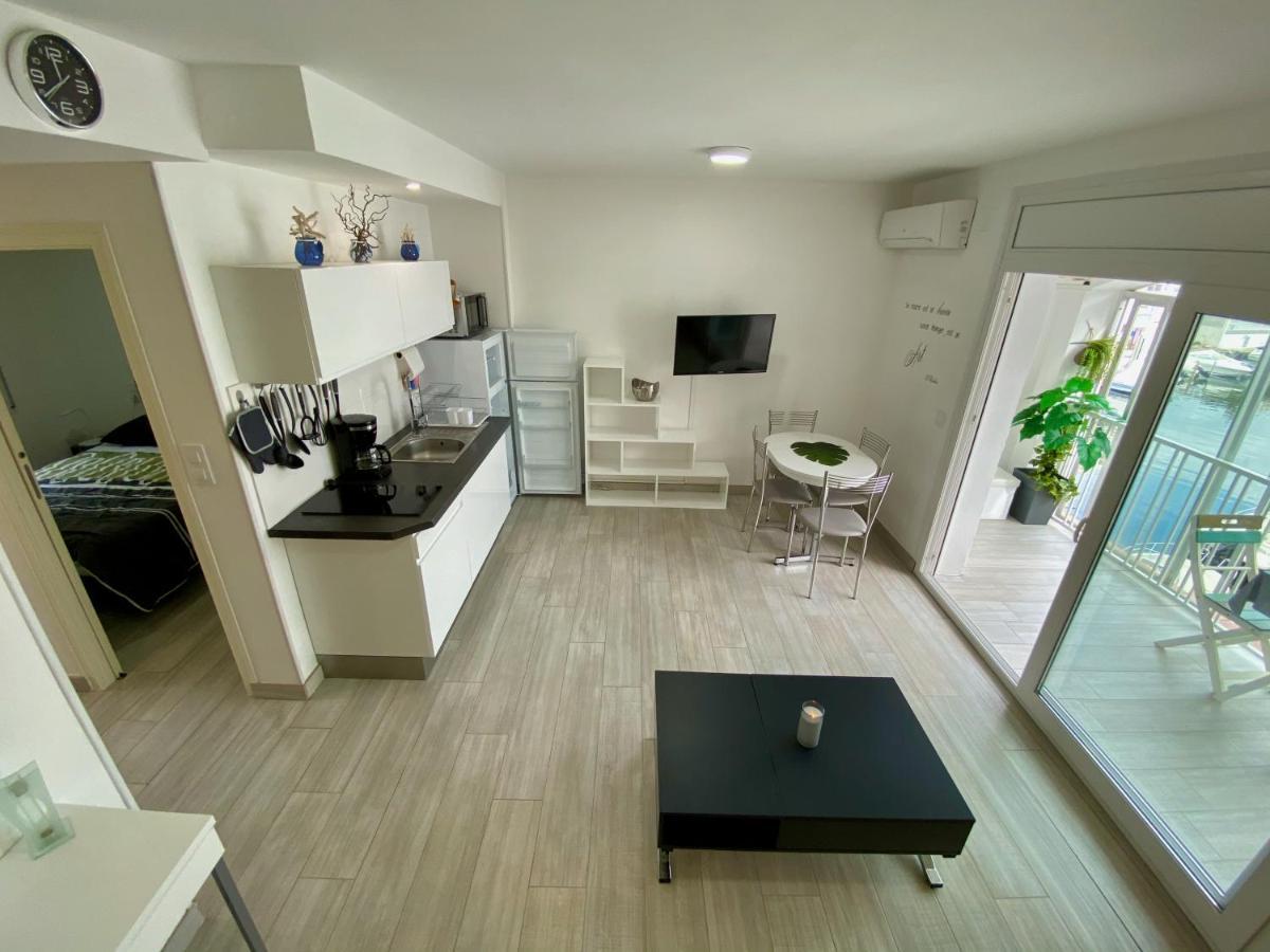 Superbe , Confort, 40 M2 + 10 M2 Terrasse Apartment